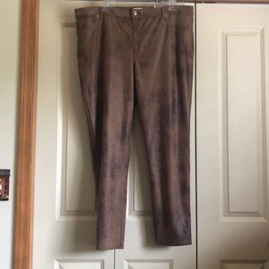 Chico’s Faux Knit Suede Worn Luggage Pant Size 4